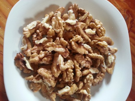 Nuez Mariposa Blanca, $ 8.000 Kilo